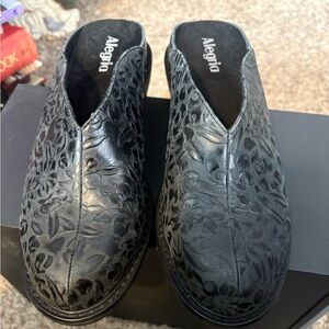 Alegria Black Floral Women's Loafers